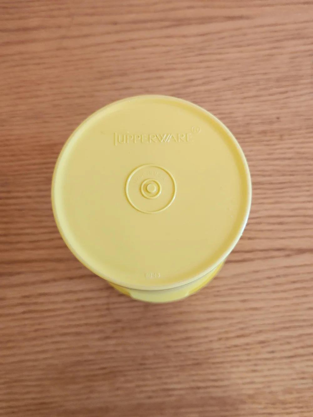 Tupperware set five